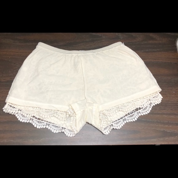 Mossimo Supply Co. Short Size M - Picture 12 of 12